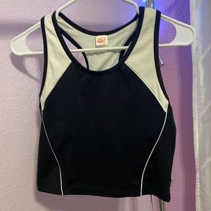 black tank avia size M